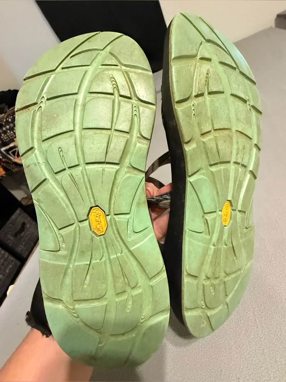 Chaco Women’s Size 10 Green Strappy Sandals